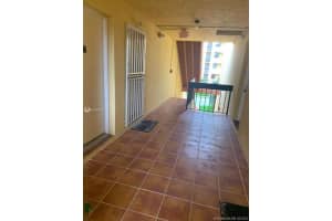 8883 Fontainebleau Blvd #202a, Miami, FL 33172, Sold 05/10/21