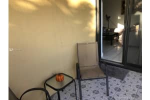 8883 Fontainebleau Blvd #202a, Miami, FL 33172, Sold 05/10/21