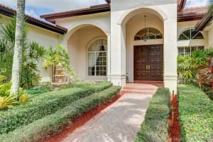 10981 Pine Lodge Trail, Davie, FL 33328, Sold 12/21/20