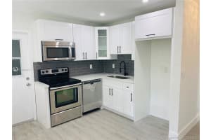 3340 N Dixie Hwy, Boca Raton, FL 33431, Sold 11/10/20