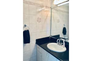 230 Poinciana Island Dr, Sunny Isles Beach, FL 33160, Sold 05/05/21