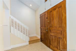 511 SW 88th Pl W, Miami, FL 33174, Sold 12/28/20
