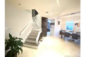11603 NW 89th St, Doral, FL 33178, Sold 02/04/21