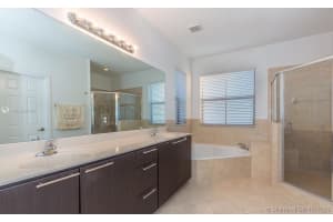 11505 NW 87th Ln, Doral, FL 33178, Sold 12/10/20