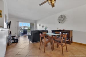 9715 Fontainebleau Blvd e209, Miami, FL 33172, Sold 11/17/20