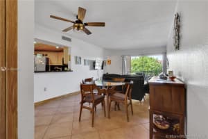 9715 Fontainebleau Blvd e209, Miami, FL 33172, Sold 11/17/20