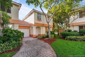 6537 Hidden Cove Dr, Davie, FL 33314, Sold 11/30/20