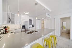 5601 Collins Ave #717, Miami Beach, FL 33140, Sold 12/22/20