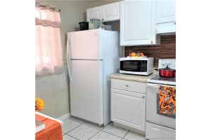 19821 SW 114th Ave, Miami, FL 33157, Sold 03/23/21