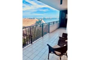 520 Brickell Key Dr # A704, Miami, FL 33131, Sold 09/23/21
