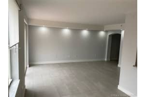 8854 W Flagler St, Miami, FL 33174, Sold 12/30/21