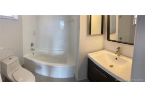 8854 W Flagler St, Miami, FL 33174, Sold 12/30/21