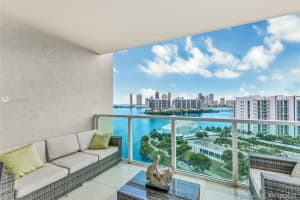3330 NE 190th St, Aventura, FL 33180, Sold 01/04/21