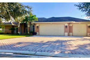 8066 SW Yachtsmans Dr, Stuart, FL 34997, Sold 12/03/20