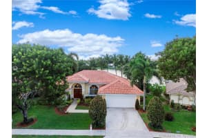 10229 SW 12th St, Pembroke Pines, FL 33025, Sold 12/07/20