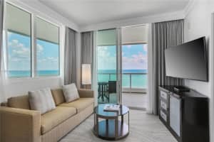 4391 Collins Ave, Miami Beach, FL 33140, Sold 02/28/22