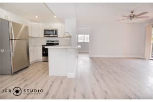 9491 Palm Cir S, Pembroke Pines, FL 33025, Sold 11/16/20