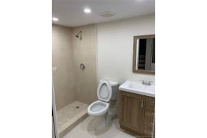 6712 NW 166th Terrace, Hialeah, FL 33014, Sold 02/01/21