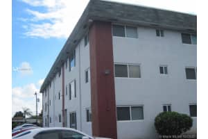 7910 Taft St, Pembroke Pines, FL 33024, Sold 12/21/20