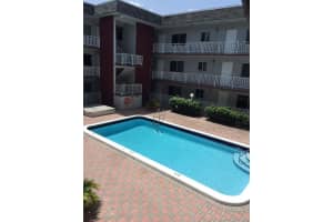 7910 Taft St, Pembroke Pines, FL 33024, Sold 12/21/20