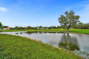 19515 Presidential Way, Miami, FL 33179, Sold 04/05/23