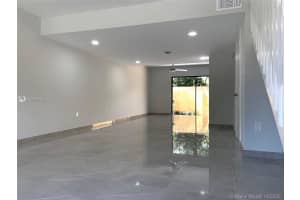 10154 SW 77th Ct, Miami, FL 33156, Sold 12/19/20