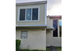 8007 Lagos De Campo Blvd k4, Tamarac, FL 33321, Sold 11/30/20