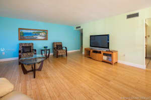 1410 Sheridan St #8i, Hollywood, FL 33020, Sold 12/17/20