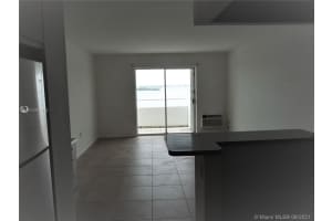 7904 West Dr #1, North Bay Village, FL 33141, Sold 09/21/21