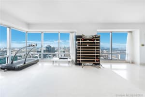 1425 Brickell Ave #64c, Miami, FL 33131, Sold 08/25/21