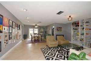 10530 NW 3rd St, Plantation, FL 33324, Sold 12/10/20