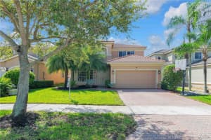 19448 SW 64th St, Fort Lauderdale, FL 33332, Sold 11/30/20