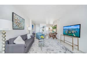 1300 Lincoln Rd D804, Miami Beach, FL 33139, Sold 12/04/20