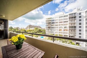 170 Ocean Ln Dr, Key Biscayne, FL 33149, Sold 12/03/20