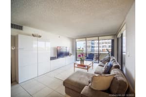 170 Ocean Ln Dr, Key Biscayne, FL 33149, Sold 12/03/20