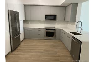 3340 NE 190th St, Aventura, FL 33180, Sold 02/10/21