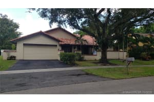 8710 SW 57th Pl, Cooper City, FL 33328, Sold 12/01/20