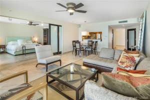 1455 Ocean Dr, Miami Beach, FL 33139, Sold 11/30/20
