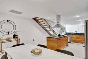 2950 NE 188th St, Miami, FL 33180, Sold 02/12/21