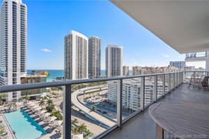 4010 S Ocean Dr, Hollywood, FL 33019, Sold 02/09/22