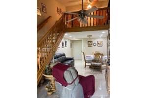 10257 NW 9th St Cir, Miami, FL 33172, Sold 12/11/20