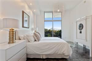 2001 Meridian Ave, Miami Beach, FL 33139, Sold 02/16/21