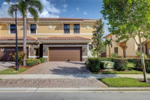 12165 Vaquero Trails Dr, Davie, FL 33325, Sold 12/23/20