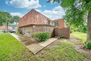 8256 S Coral Cir, North Lauderdale, FL 33068, Sold 12/15/20