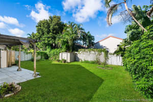 334 SW 194th Ave, Pembroke Pines, FL 33029, Sold 11/17/20