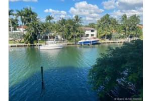 9660 W Bay Harbor Dr #3e, Bay Harbor Islands, FL 33154, Sold 03/23/21
