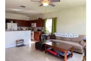 2426 NE 3rd Ct, Homestead, FL 33033, Sold 12/15/20