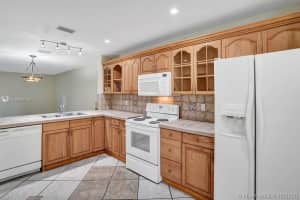 6182 Laurel Ln, Tamarac, FL 33319, Sold 01/28/21