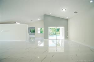 642 SW 200th Terrace, Pembroke Pines, FL 33029, Sold 11/04/20