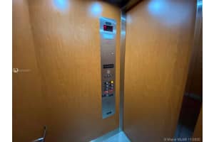 443 NE 195th St, Miami, FL 33179, Sold 08/02/21